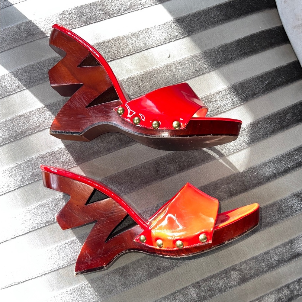 Luichiny Red Zigzag Heel Mules π - Picture 3 of 6